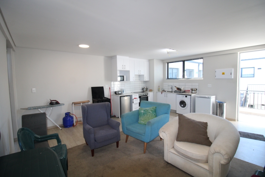 To Let 2 Bedroom Property for Rent in Somerset West Western Cape